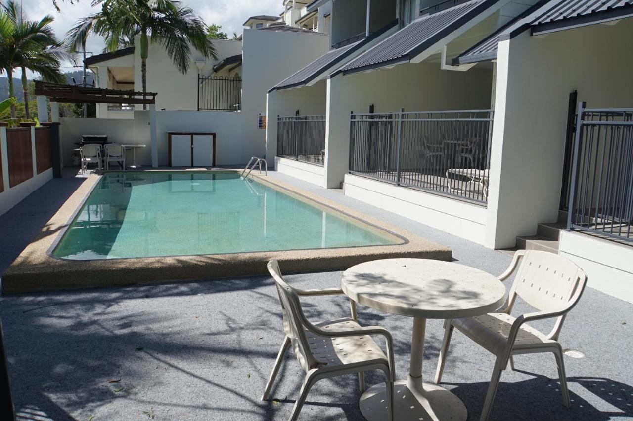 Airlie Seaview Apartments Airlie Beach Exterior photo