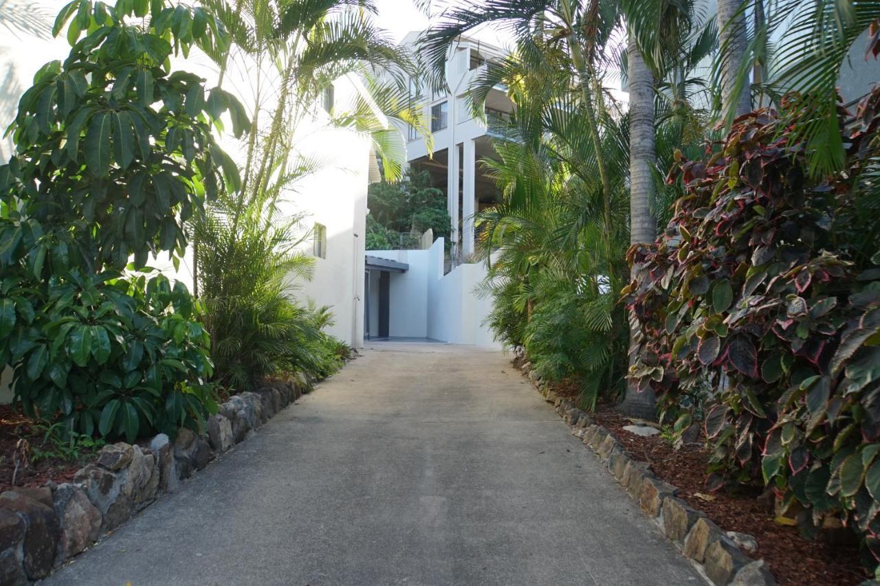 Airlie Seaview Apartments Airlie Beach Exterior photo